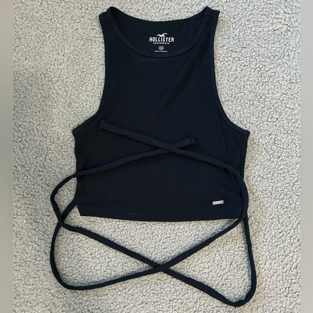 Size xs black Hollister tie tank top - Picture 1 of 2